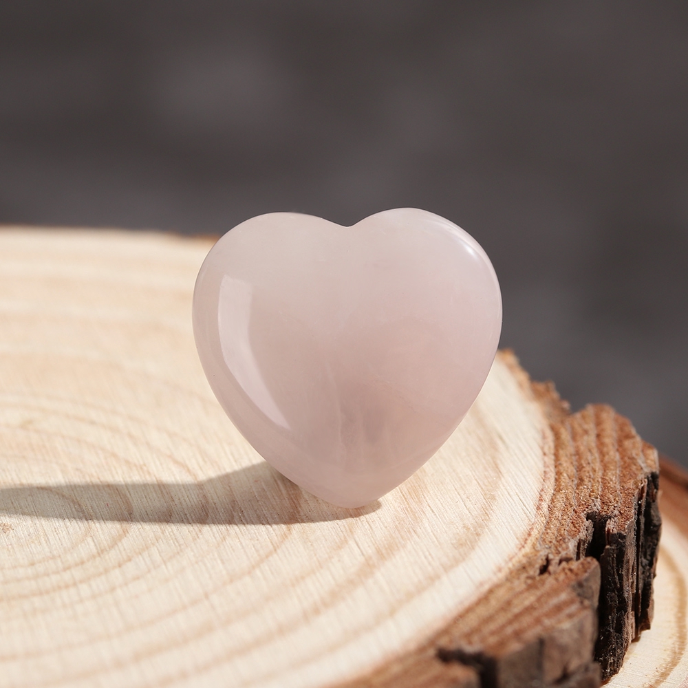 Đá khoáng tự nhiên hình trái tim dùng làm trang sức đa năng