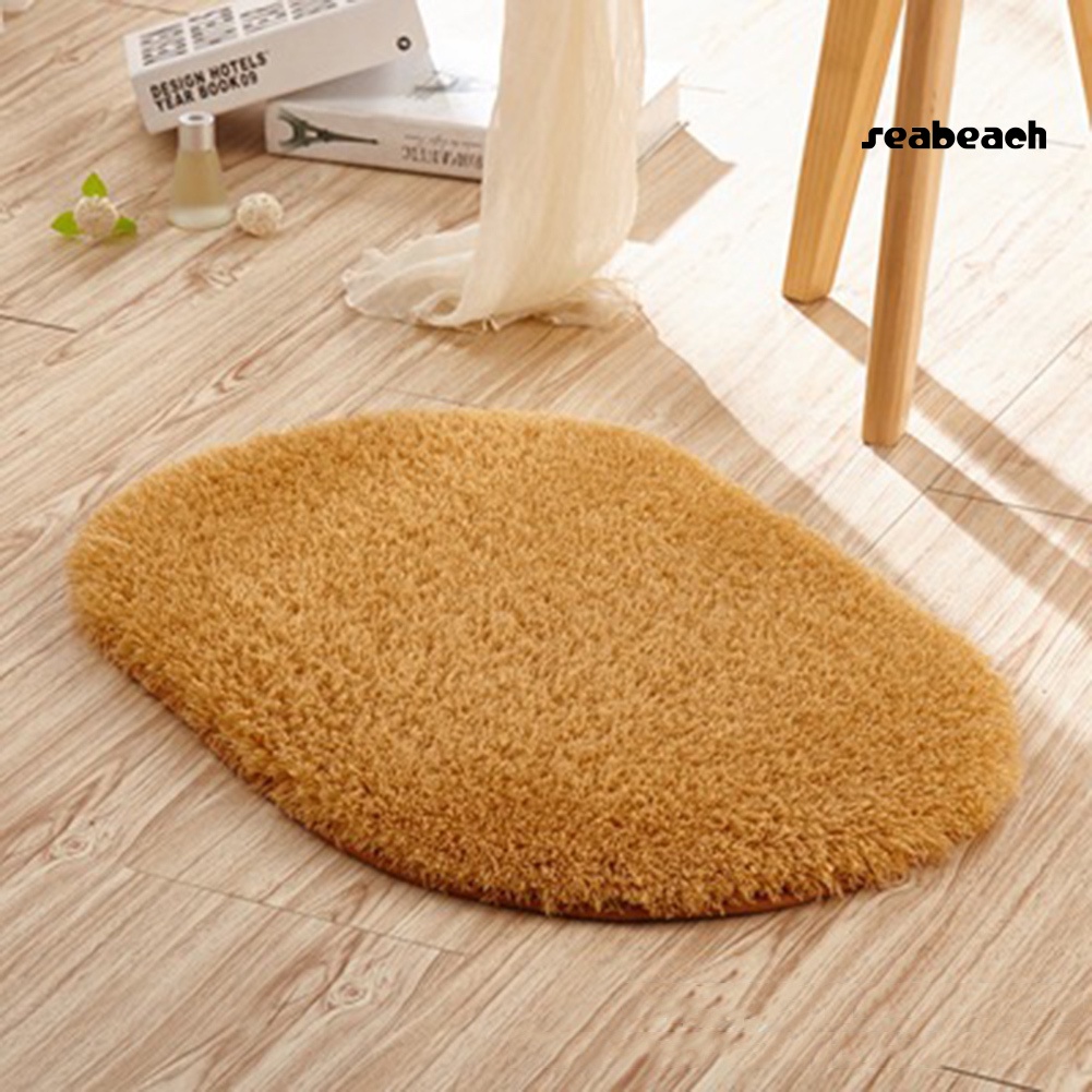 Thảm lông lót sàn hình oval thấm hút nước chống trượt tiện dụng cho phòng khách