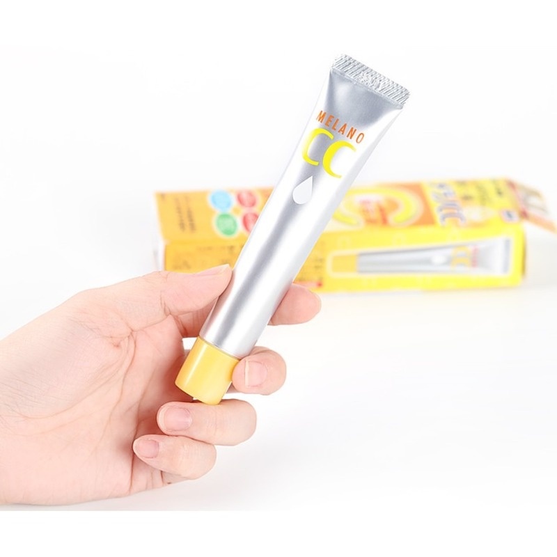 Kem Dưỡng Da Rohto Melano CC Từ Nhật Bản Rohto Melano CC Vitamin C Dưỡng Ẩm Và Làm Trắng Da 20g