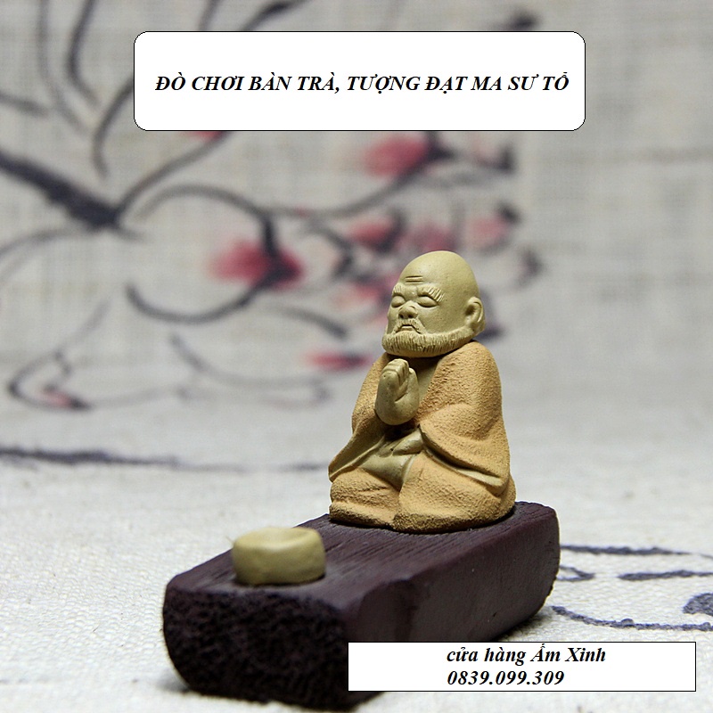 Tượng Đạt Ma Sử Tổ Bằng Chất Liệu Tử Sa