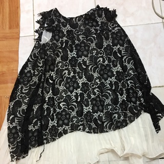Đầm ren đen trắng