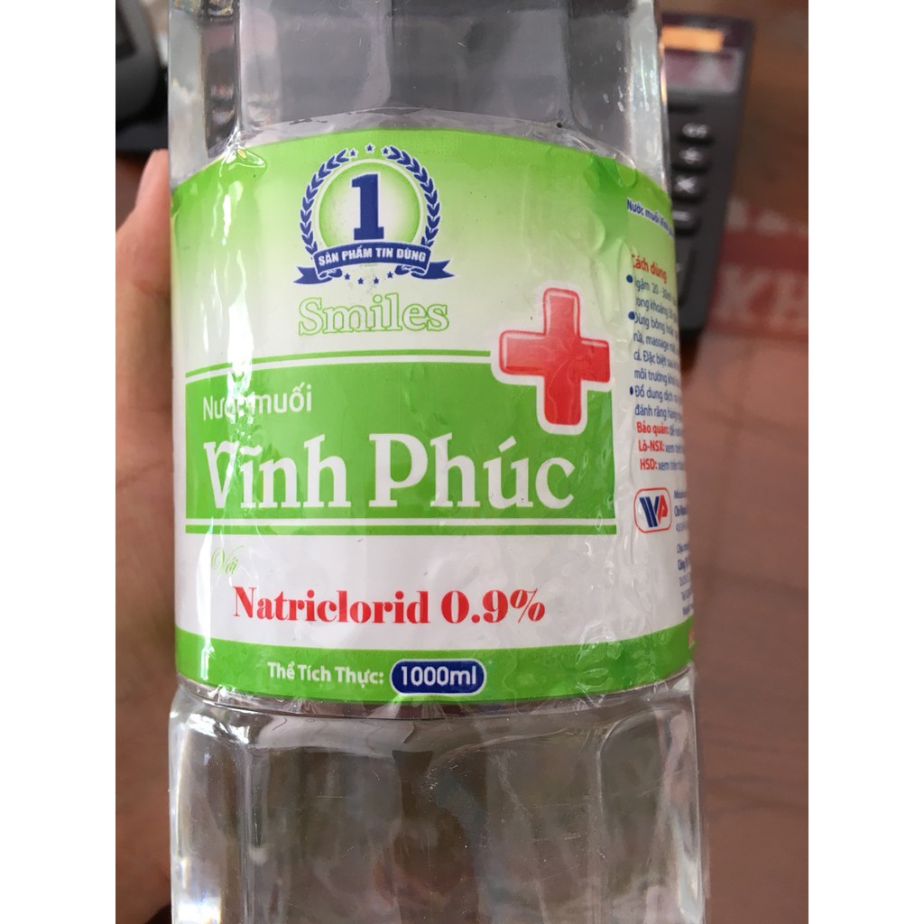 Thùng 12 chai nước muối sinh lý Vĩnh Phúc 1000ml