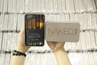 Set cọ Naked3