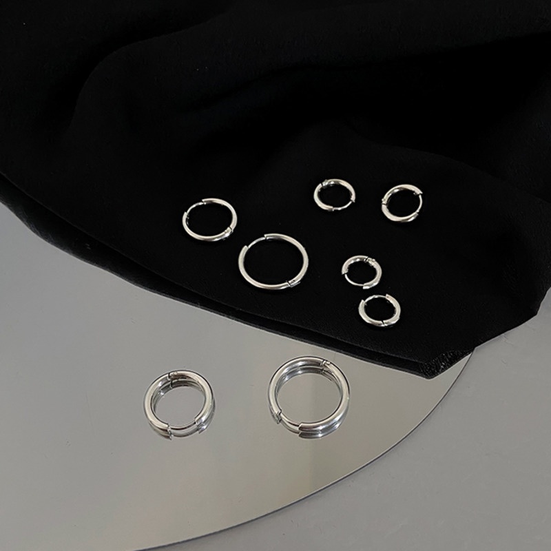 Đôi khuyên tai tròn phong cách Hàn Quốc cá tính dành cho nữ