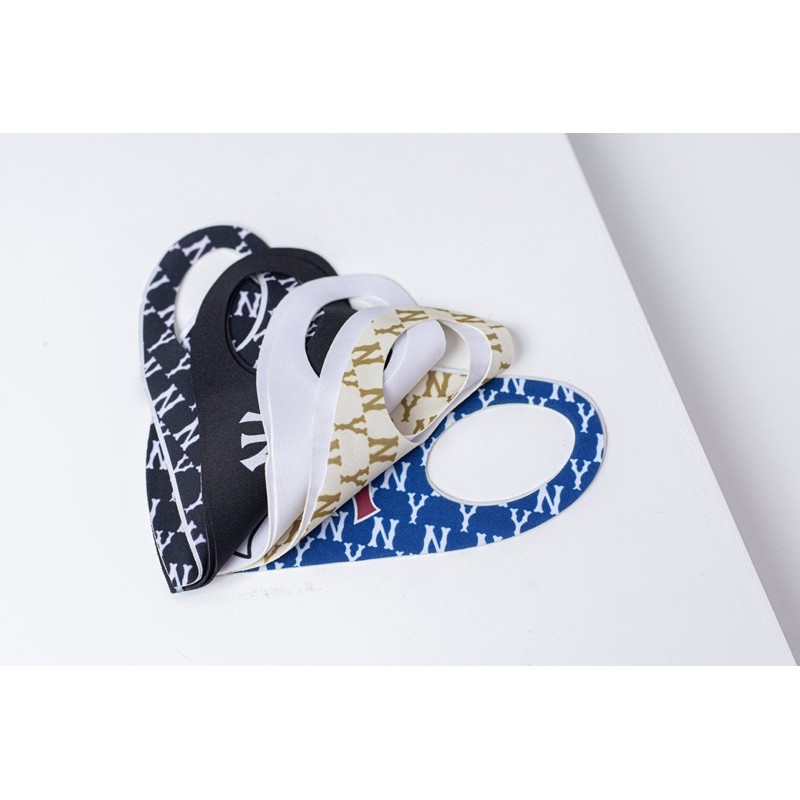 Khẩu Trang Vải Poly