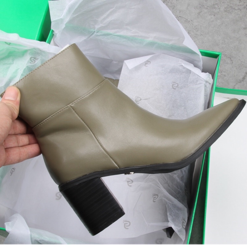 Boots cổ ngắn da mềm . xuất Anh