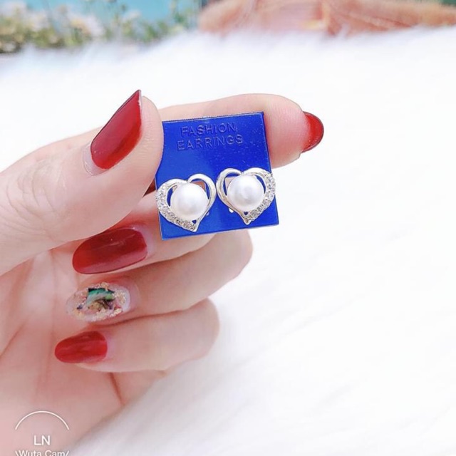 NỤ BẠC MẶT TIM TRAI NHỎ XINH