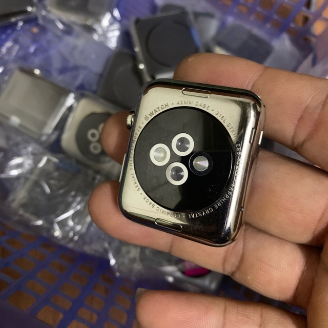 Đồng hồ Apple watch seri 1 thép bản 42mm đã qua sử dụng