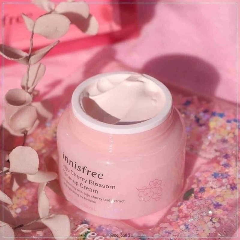 Kem Dưỡng Trắng Da Innisfree Jeju Cherry Blossom Tone-Up Cream 50ml | BigBuy360 - bigbuy360.vn