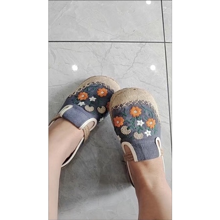 GIÀY THỔ CẨM HÀNG QUẢNG CHÂU