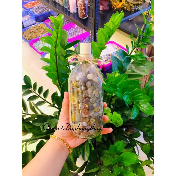 Lọ Đá Vụn Màu Tự Nhiên Phong Thuỷ 1230gram