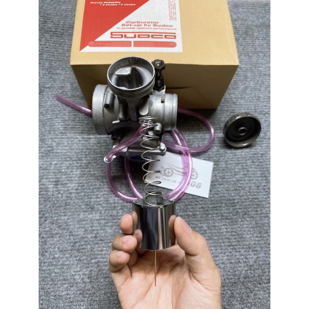 Bình Xăng Con Nắp Chao Mỹ