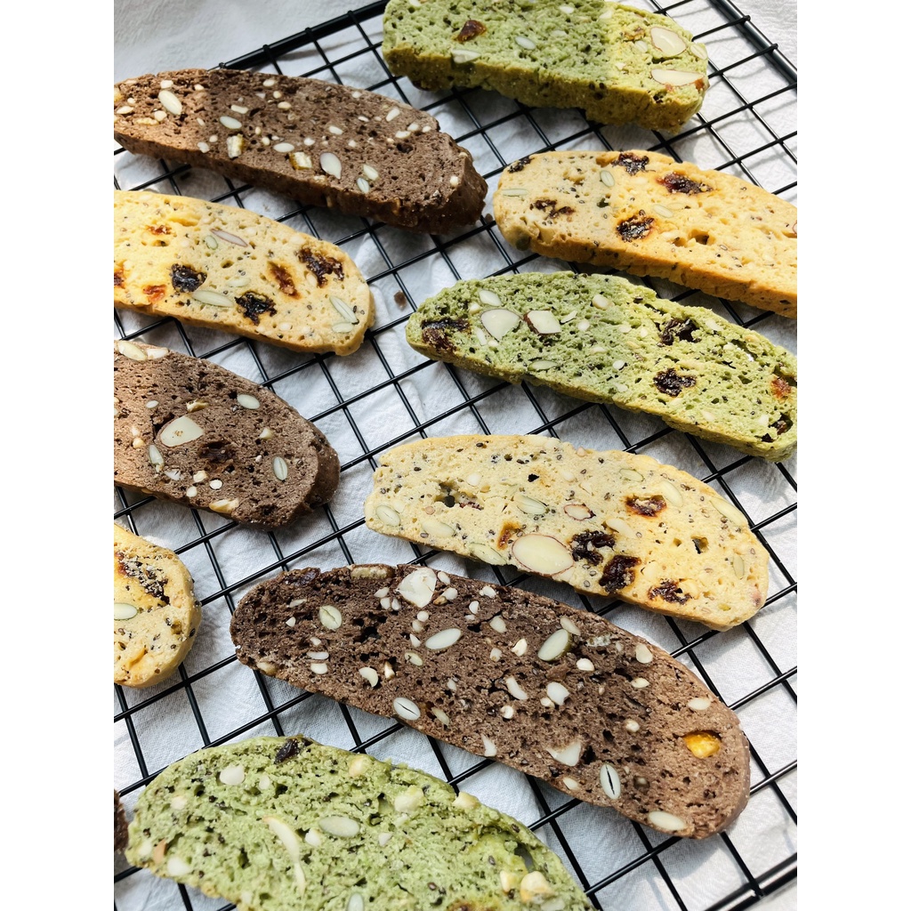 Biscotti Ăn Kiêng 3 Vị Happy Kitchen Bánh Ngũ Cốc Nướng Giảm Cân