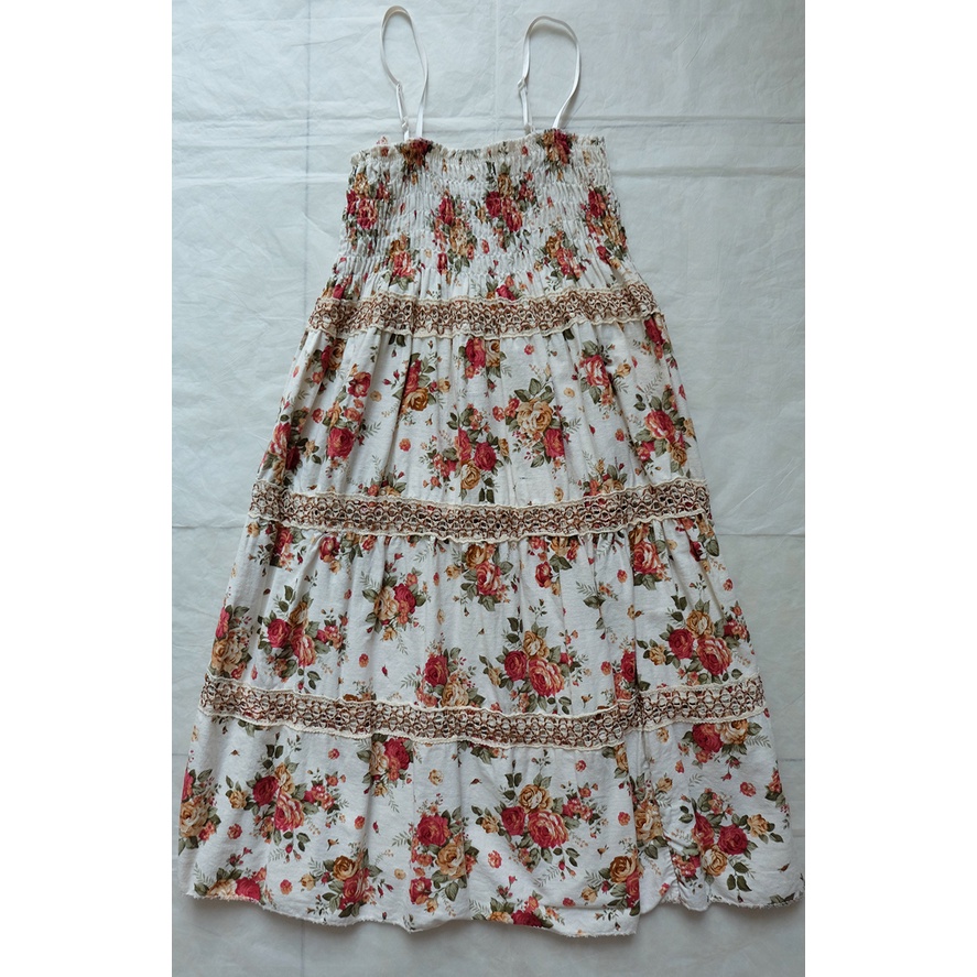 Đầm hoa vintage 2 cách mặc