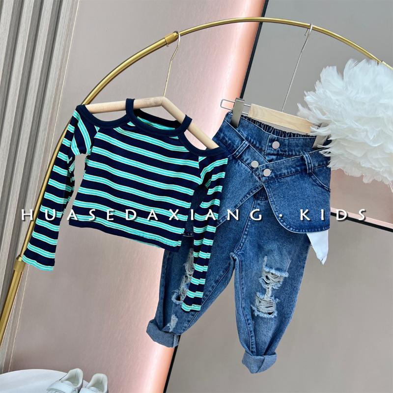 Áo Thun Tay Dài Hở Vai Họa Tiết Kẻ Sọc Thời Trang Mùa Thu Phong Cách Hàn Quốc Cho Bé Gái