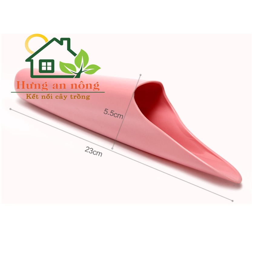 Lon dài xúc đất bón phân nhựa PP hỗ trợ làm vườn, size 23x4.5x5.5cm