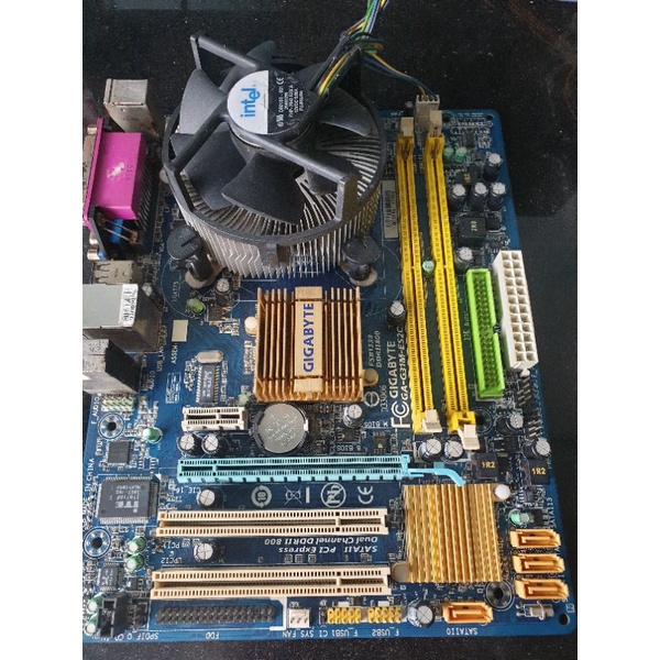 Main g31 gigabyte tặng kèm quạt, cpu