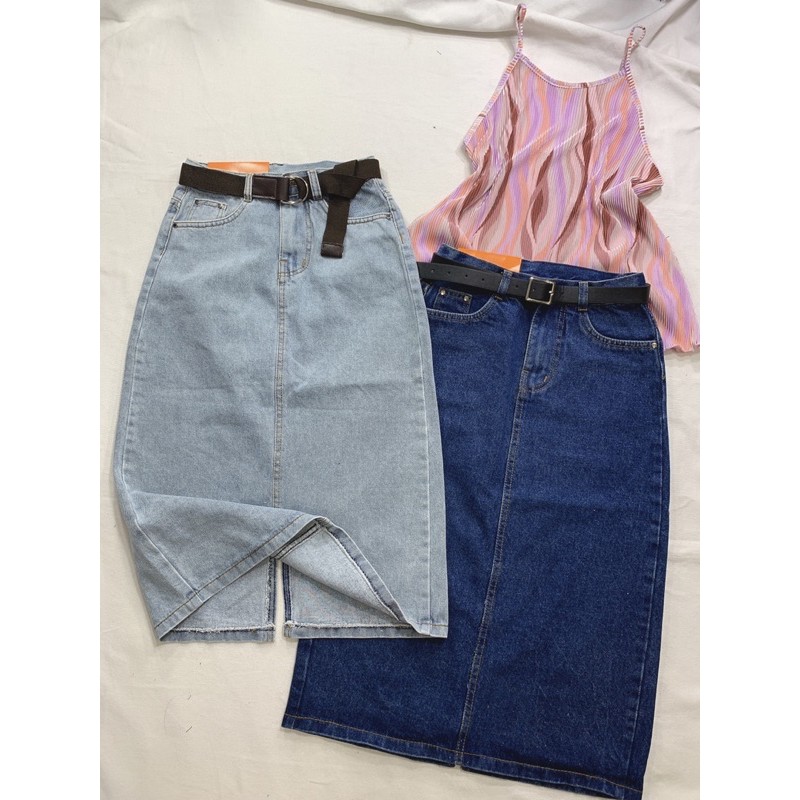 Váy Jean dài qua gối xẻ sau dễ phối đồ vải đẹp may kỹ nha | BigBuy360 - bigbuy360.vn