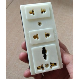 10 ổ cắm 3 ngả đa năng