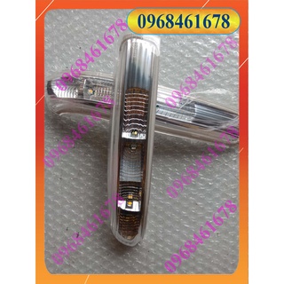 ĐÈN XI NHAN GƯƠNG CAPTIVA
