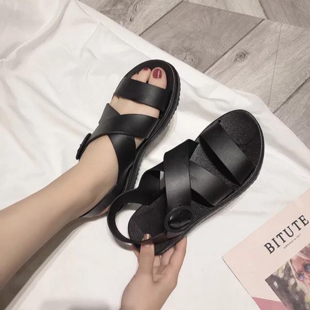 Sandal nhựa dẻo