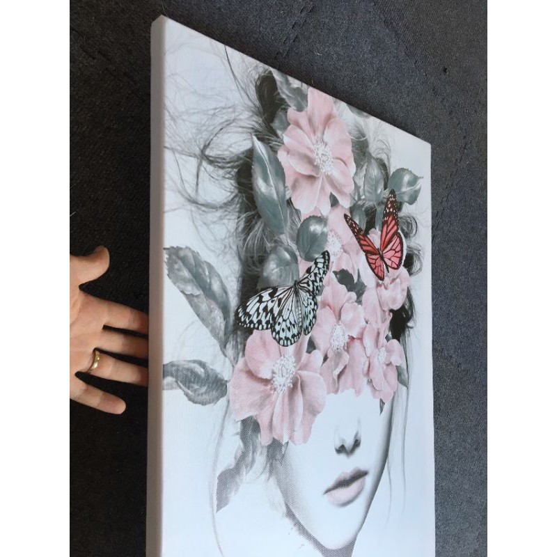 Tranh canvas cô gái nghệ thuật TCVG37 tặng đinh treo tranh | BigBuy360 - bigbuy360.vn