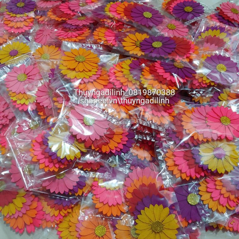 Set 5 hoa 7cm  vải nỉ nhụy kim tuyến mầm non