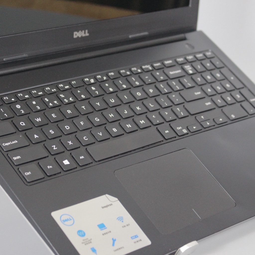 Laptop DELL N5547 15.6'' Core I5 2.40GHz 8G 240G SSD