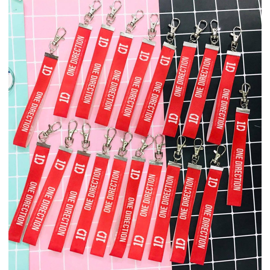 Nametag in theo yêu cầu, móc khoá dây strap Đặt in theo yêu cầu