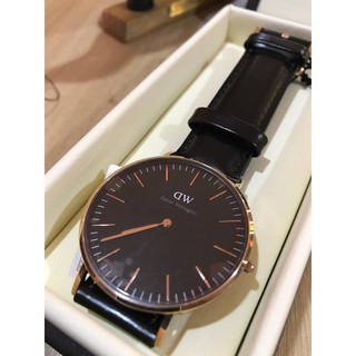 Đồng Hồ Nam D ￦ Classic Black - MẶT ĐEN Viền Vàng Hồng Fullbox - Thép Không Gỉ 316L