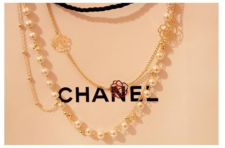 Dây chuyền dáng dài đính hoa và ngọc trai phong cách Hàn Quốc