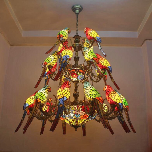 Đèn chùm trang trí Tiffany con vẹt 3 tầng