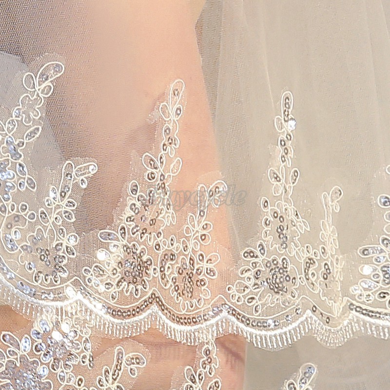 Mạng che mặt hai lớp màu trắng/ màu ngà vải lưới viền ren dành cho cô dâu