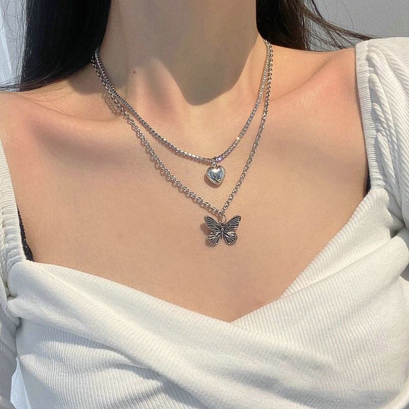 Vòng Cổ Hai Lớp Mặt Hình Bướm Lấp Lánh Tinh Tế Cho Nữ