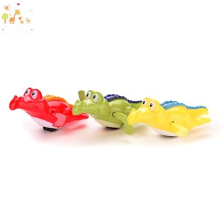 Cá sấu đồ chơi lên dây cót cho bé tắm