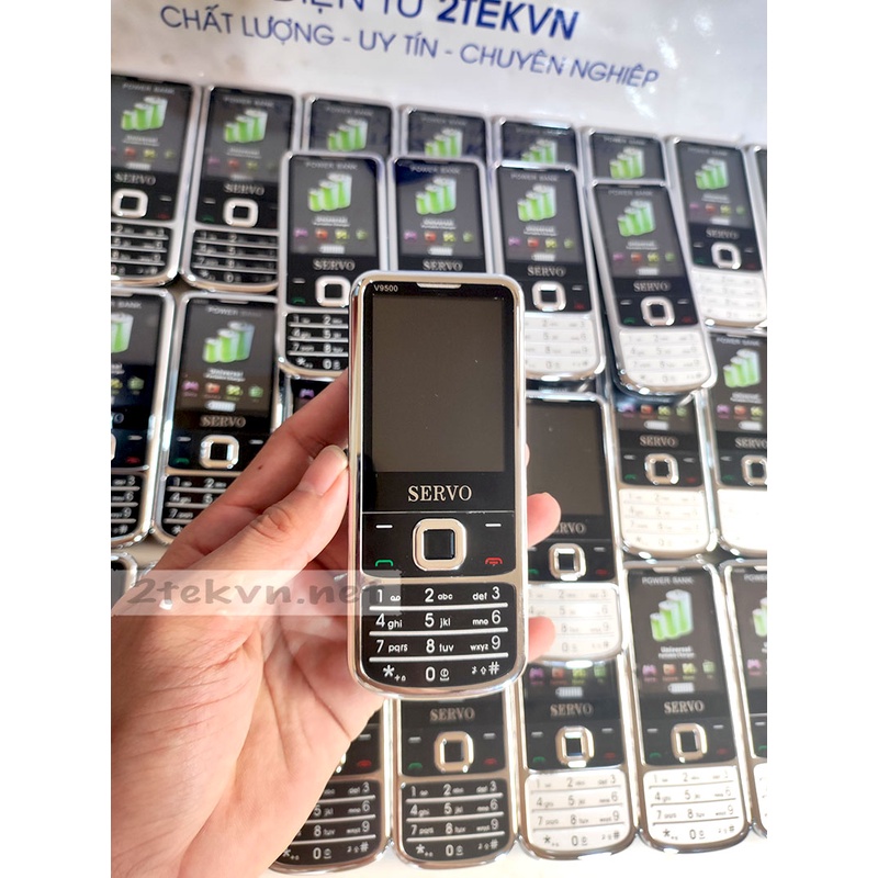 Điện thoại 4 sim kích thước siêu nhỏ Servo V9500 loa to nghe gọi rõ