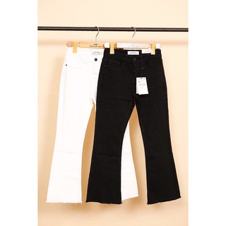Quần jeans ống vẩy đẹp hết nấc