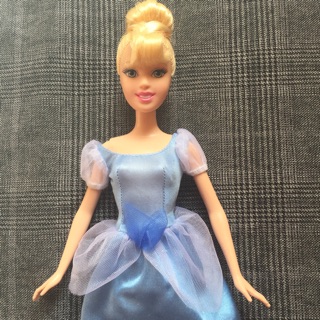 Búp bê Disney Princess ( Bạch Tuyết, Lọ Lem, Cá)