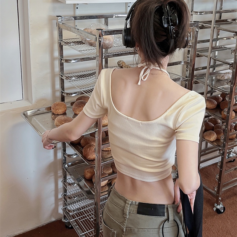 Áo Croptop Tay Ngắn Thiết Kế Quyến Rũ Cho Phái Nữ