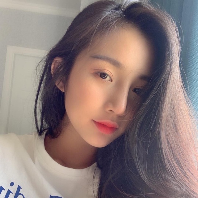 ➻❥𝓢𝓱𝓲𝓷 𝓟𝓮𝓻𝓯𝓾𝓶𝓮➻❥