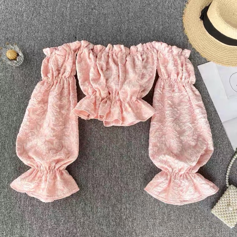 Áo trễ vai nhún bèo ngực dài tay tay phồng bo chun gấu và cổ tay chất gấm mềm