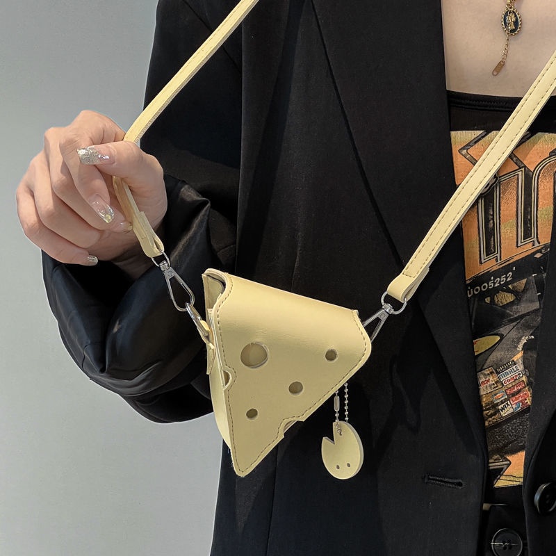 Túi Đeo Chéo Mini Hình Tam Giác Dễ Thương Đựng Son Môi / Tai Nghe