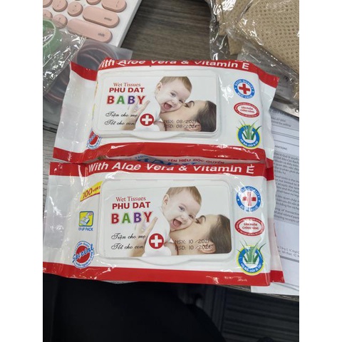 Khăn giấy ướt Hàn quốc BABY GIRL không mùi 100 tờ