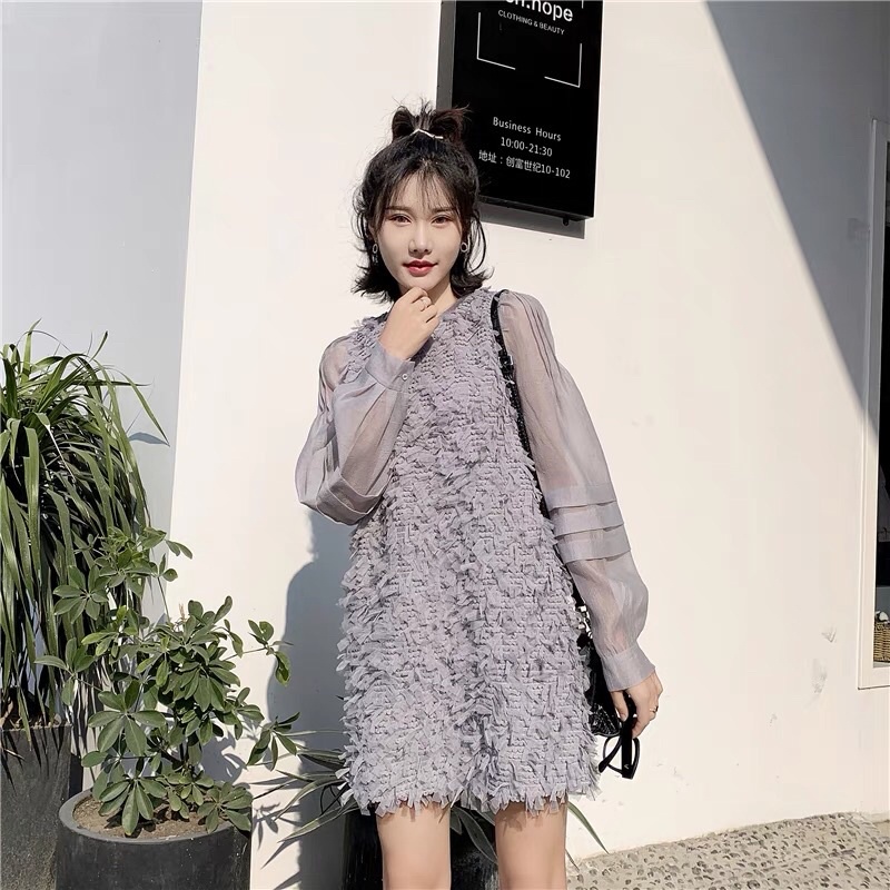 Đầm tua rua Dzzit