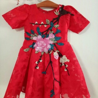 Xuất xưởng lô ddaafm chất shop xịn đét cho bé diện tết nhé các tình yêu. Sz 1-8. Cho bé từ 10-25kg . Bông thêu đắp mềm.