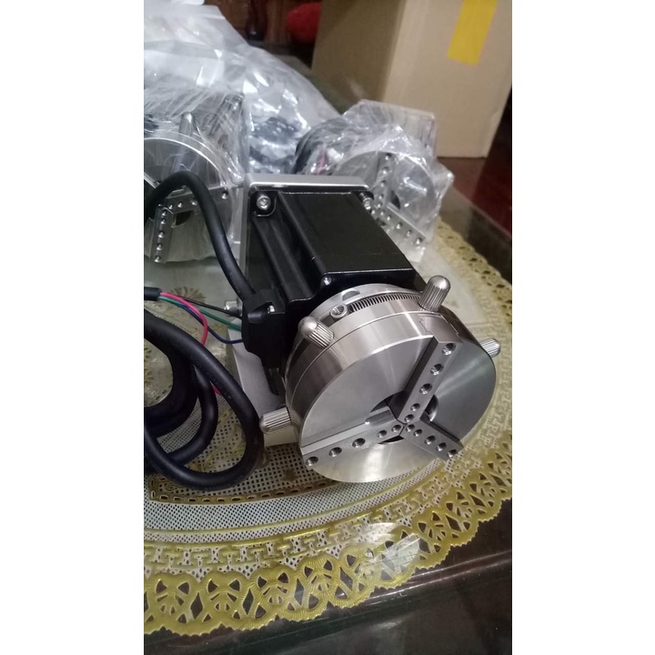 Bộ Trục xoay A cho máy khắc Laser Fiber