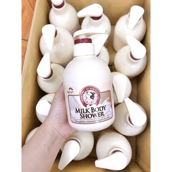 Sữa Tắm Tinh Chất Sữa Bò Non