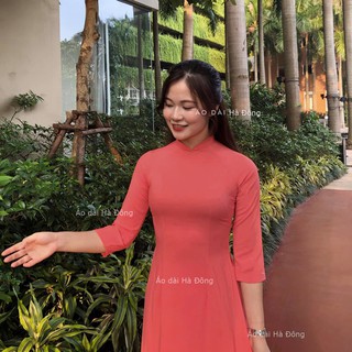 Áo dài trơn màu hồng đỗ