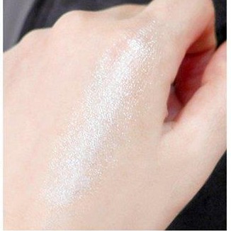 Phấn bắt sáng XIUSE trang điểm nổi bật | BigBuy360 - bigbuy360.vn