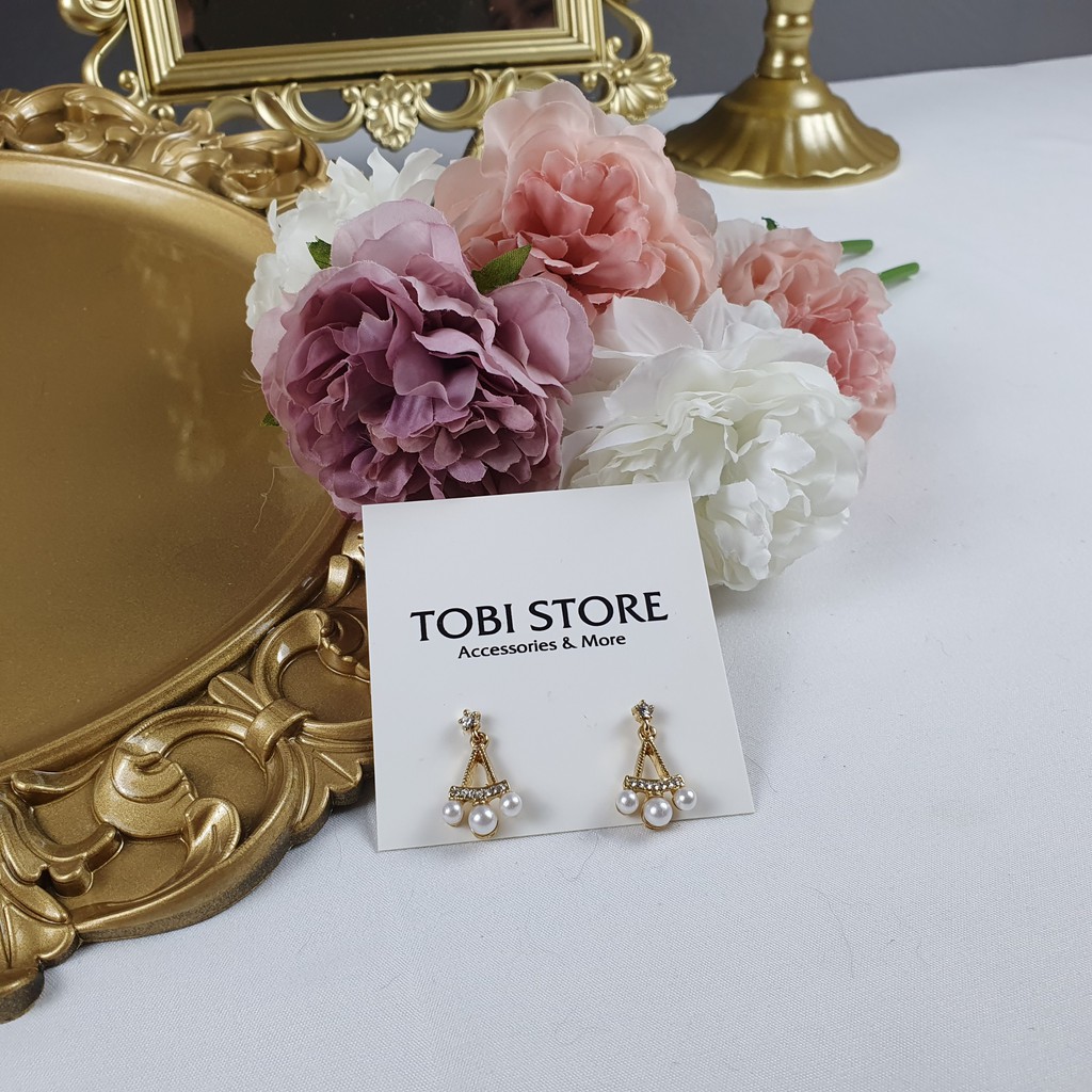 Khuyên tai họa tiết tam giác đính ngọc trắng bông tai nữ sang trọng TB19/7 TOBI STORE